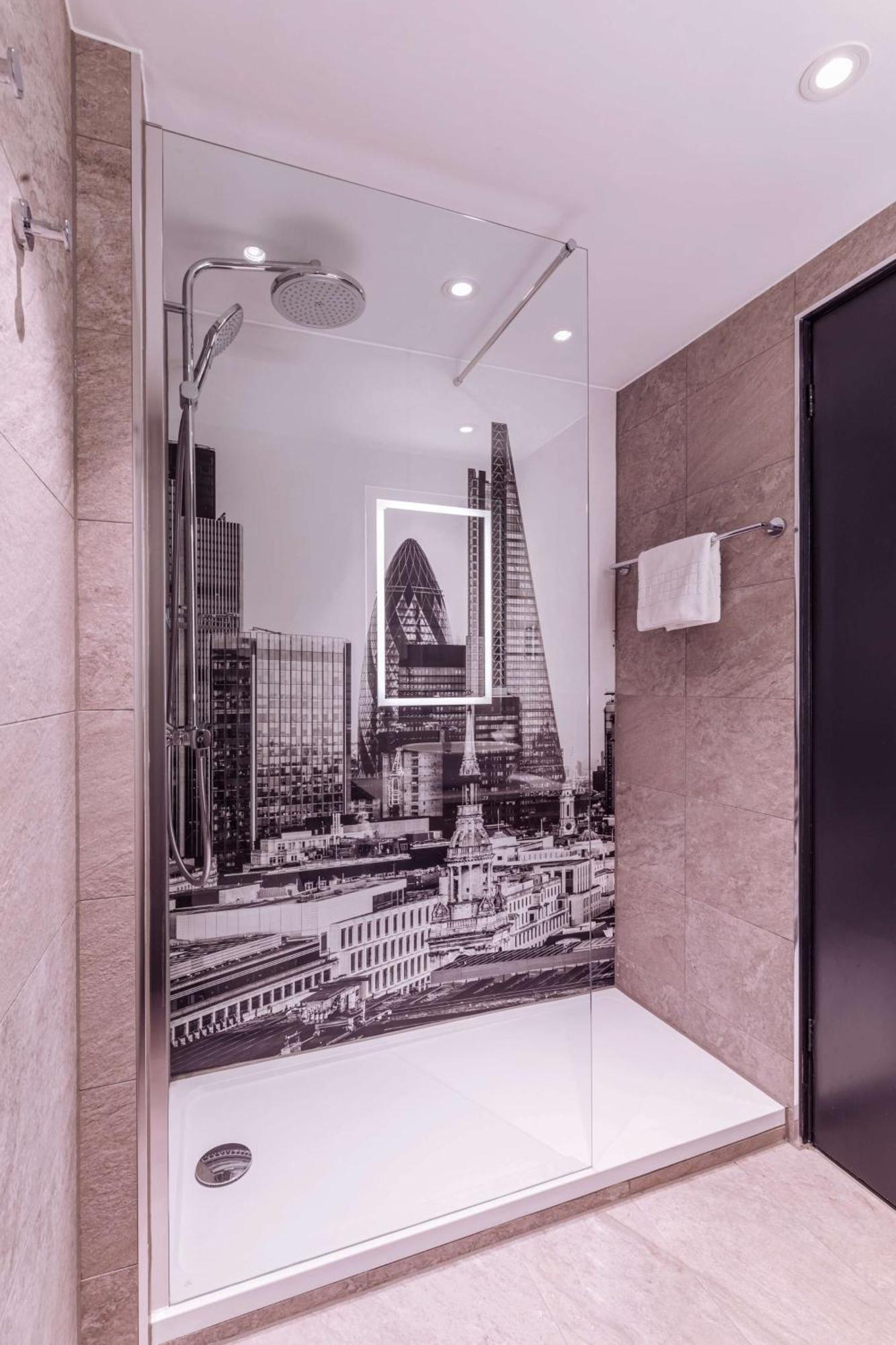 Chambre Exécutive - Accès au Salon